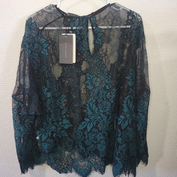 Zara NWT  Emerald lace top  (M) - Picture 5 of 9